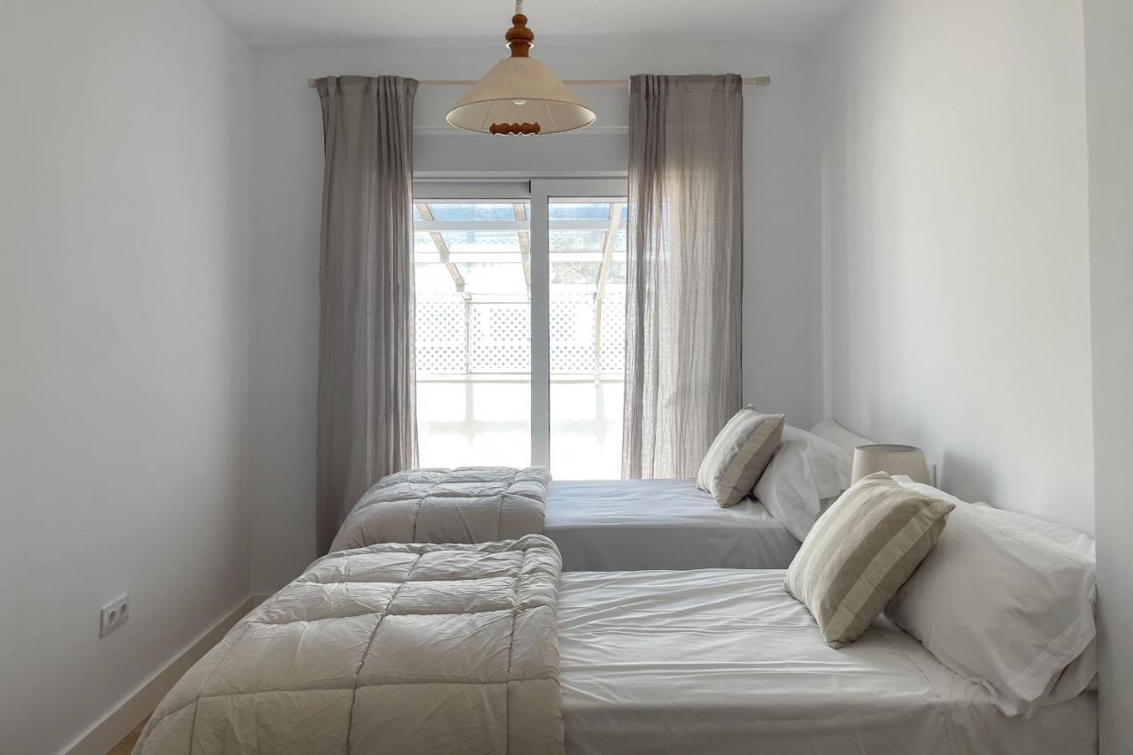 Infinity Sunny Home By Cadiz4Rentals Exterior foto